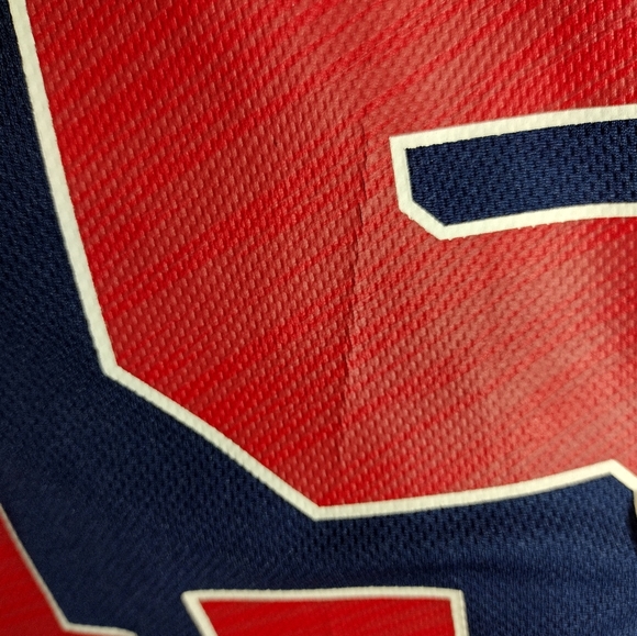 Marvel Captain America Basketball Jersey Men's size MD (38/40) - Picture 5 of 5